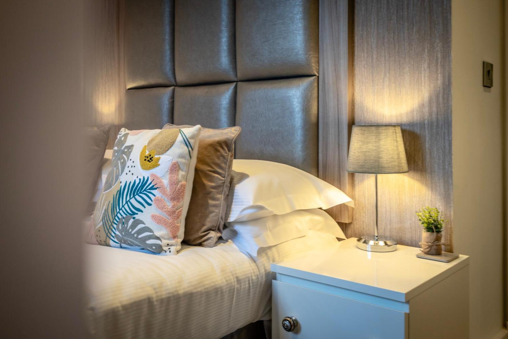 31 Cocoa Suites York Buitenkant foto